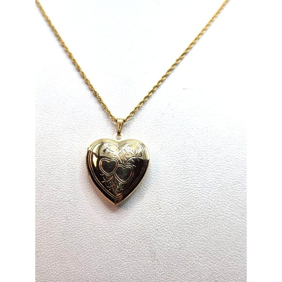 Gold tone Double Heart Design & Flower Locket Necklace - Picture 1 of 3